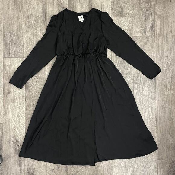 GAP Maternity Black Wrap V-Neck Dress - Picture 1 of 6